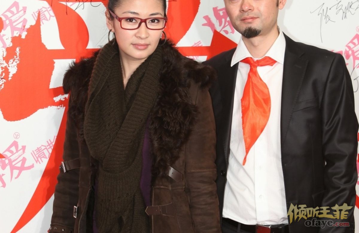 “六一班”助阵《将爱》首映 王菲压轴