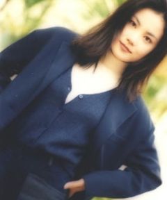 王菲早期青涩靓丽旧照曝光