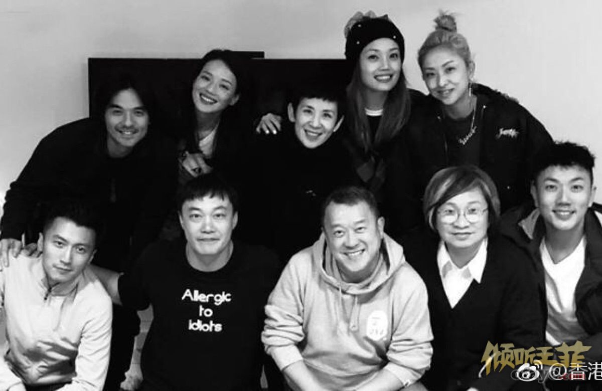 组图：星厨谢霆锋上线大群好友共享盛宴卡司堪比颁奖礼