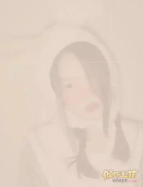 组图：李嫣晒麻花辫造型与妈妈王菲同款造型比美