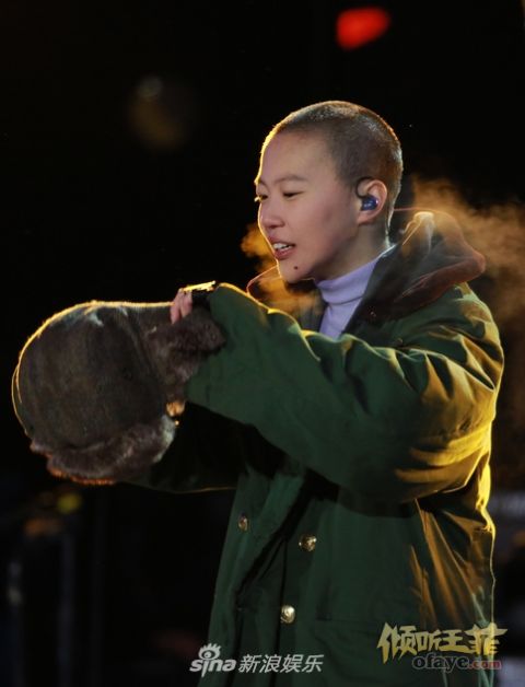 组图：史上最燥！窦靖童杨坤北京卫视跨年献唱自带鬼畜