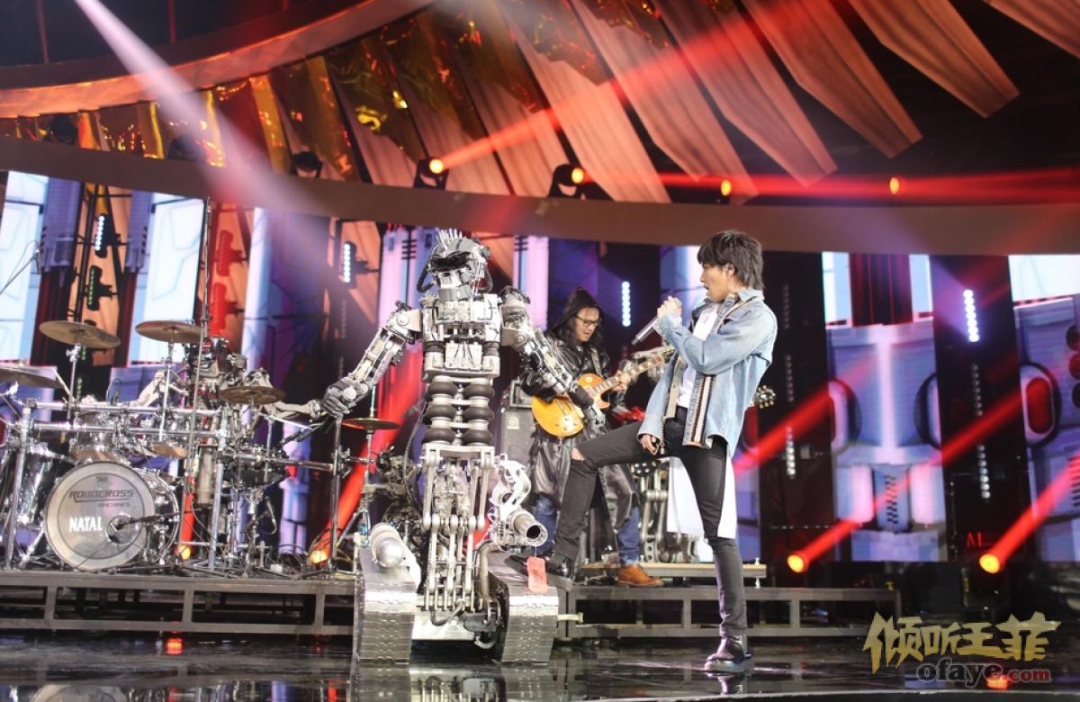 组图：烎潮音发布夜广州落幕李宇春华晨宇窦靖童齐聚演出