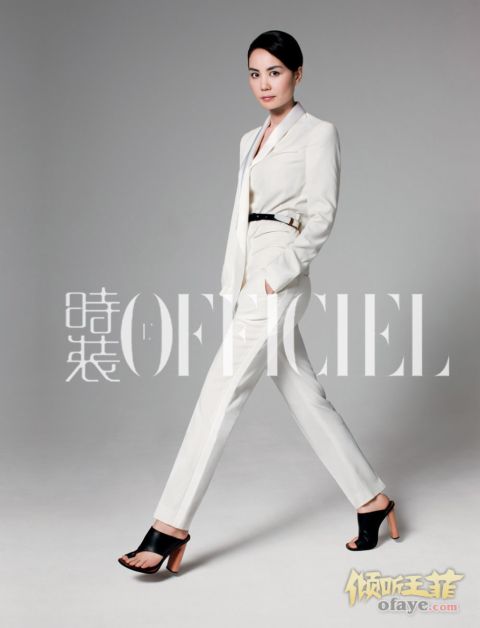 高清图：王菲再登时尚杂志 演绎都市女性知性魅力