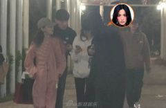 组图：王菲带李嫣外出打扮低调有型李嫣粉色连体工装干练时髦